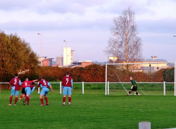 Hamworthy United v Totton and Eling United
