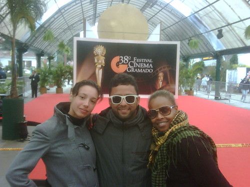 A Diretora Manaíra Carneiro (Fonte de Renda), Rodrigo Felha (Arroz com Feijão) e Roberta Rodrigues direto de Gramado!