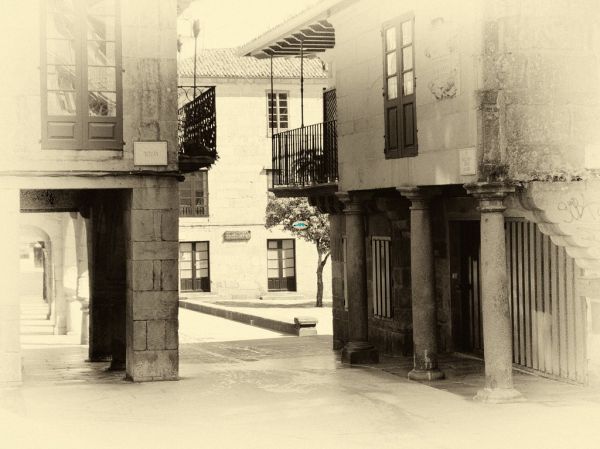 Camino al Teucro