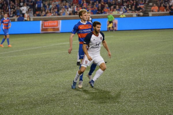 Jimmy McLaughlin, Dylan Mares