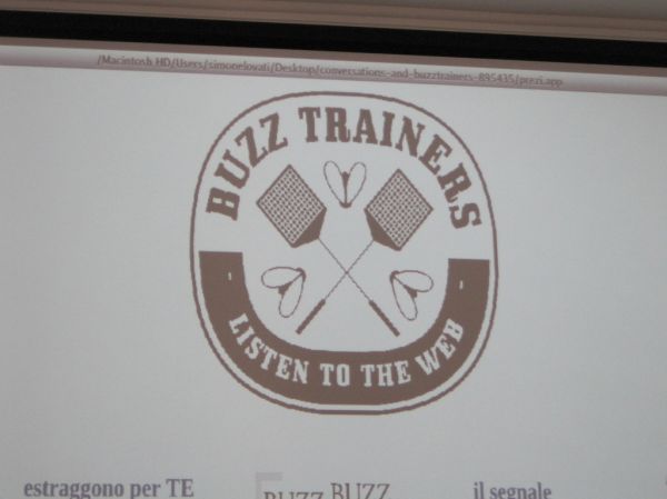 La mia presentazione in Università Cattolica 'Social Media: Nessun Canale, Conversazioni Spontanee tra Persone Reali'