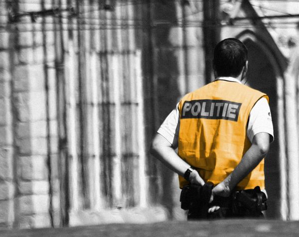 Politie Agent in Gent Recadré