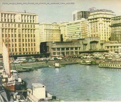 Porto Alegre Doca das Frutas em Frente ao Mercado Livre déc1960