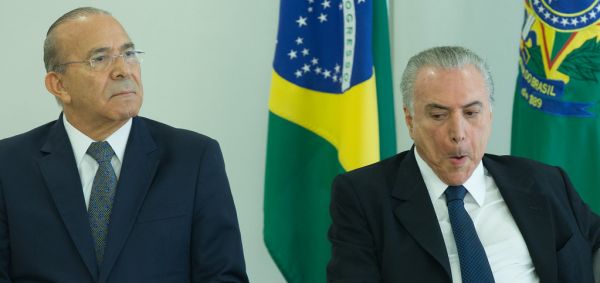 Posse-ministro-cultura-Roberto-Freire-Lula-Marques-Agência-PT-25