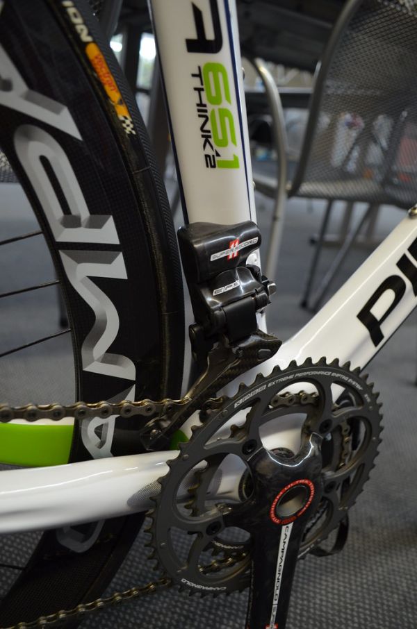 Pinarello Dogma 65.1 Think2 Movistar 762 Campagnolo EPS