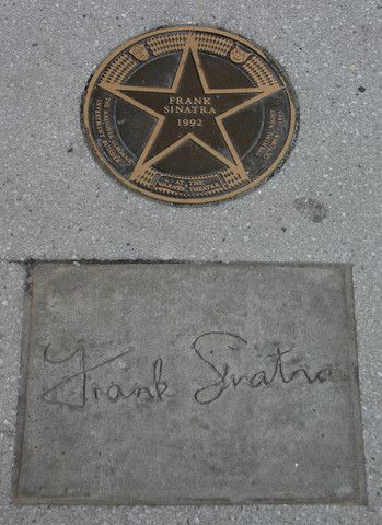 Warner Theatre 'Walk of Fame' / Frank Sinatra (1992)
