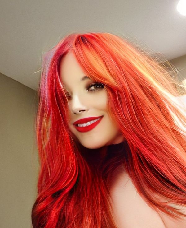 Red Sonja styling hair tonight!