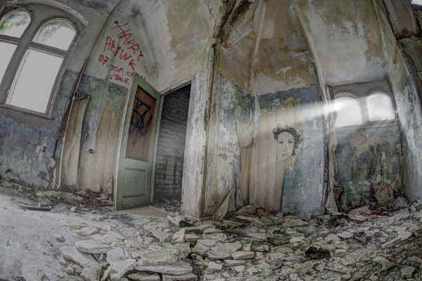 Love the Silence Love Lost Places