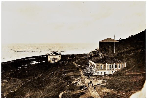 1916. WW 1°. DURRES. SPITALI I KUQ DHE KISHA E SHEN GJERGJIT.