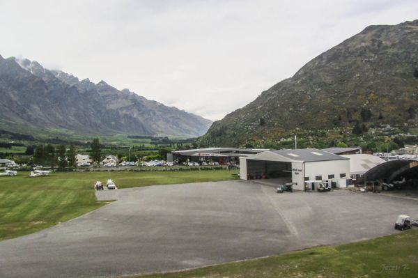 Sharp Peaks of the Remarkables