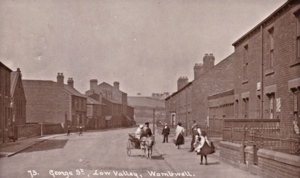 Postcard- George St., Low Valley, Wombwell, Nr.Barnsley, Yorkshire. Posted 1909.
