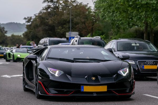 Lamborghini Aventador SVJ