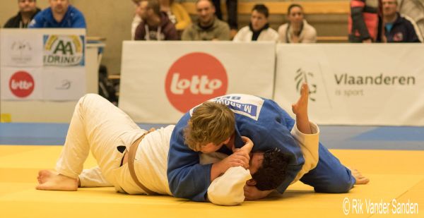 Glenn Holsbeek (JS Lummen) vs Martin Browaeys (Oosterse Krijgskunst School)