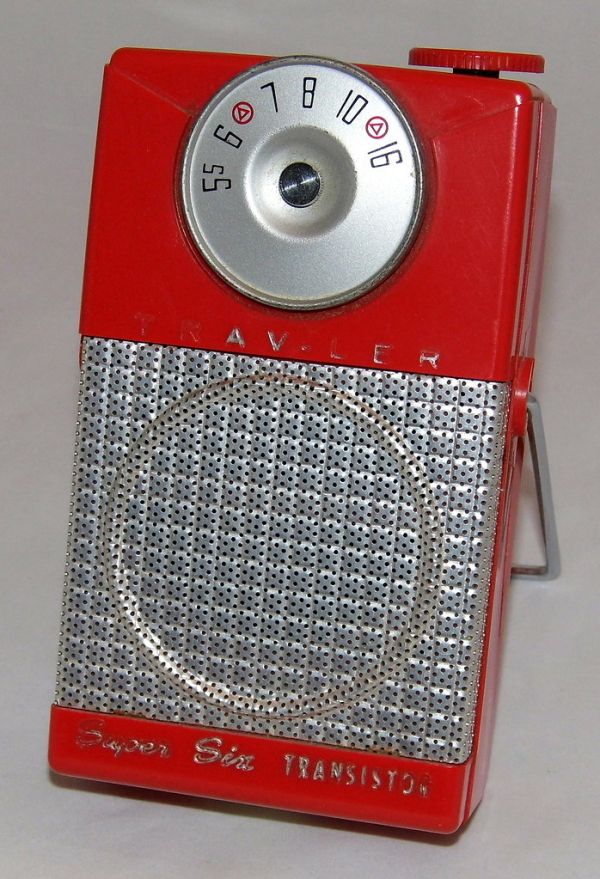 Vintage Trav-Ler Power-Mite 6-Transistor AM Radio, Model TR-282-B, Made in USA, Circa 1958
