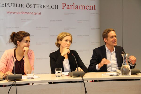 Pressekonferenz zur Sondersitzung des Nationalrates zur BVT-Affäre am 8.Juni 2018