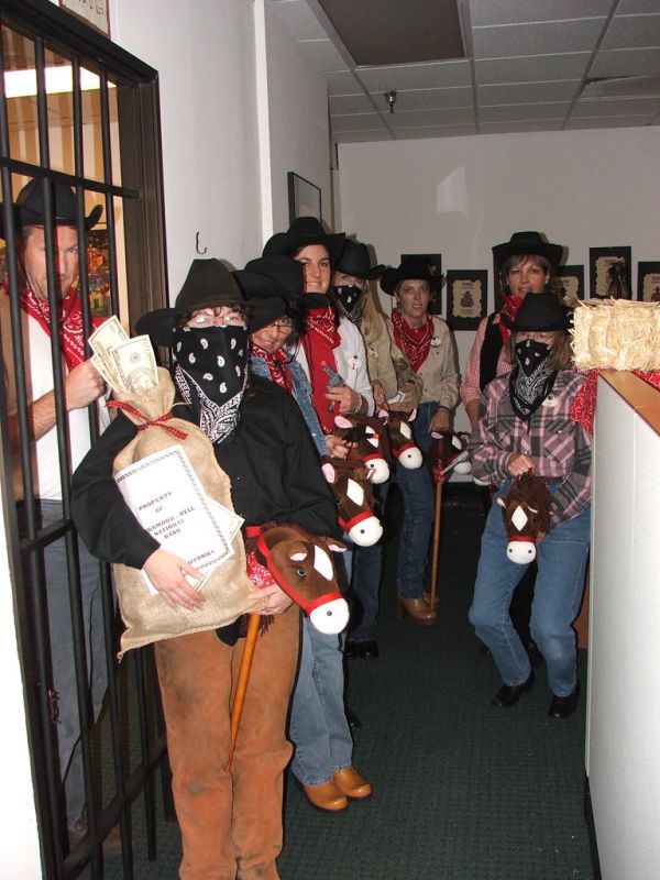Bandits Breaking Out the Jailer