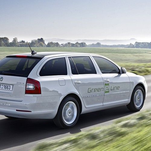 Sparkurs bei @Volkswagen-Tochter #Skoda – weniger Farb-Kombinationen http://www.techfieber.de/motor/2014/10/20/sparkurs-