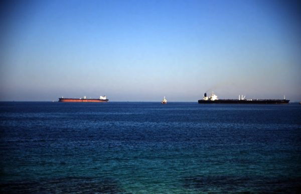Ägypten 1999 (761) Busfahrt Kairo-Hurghada: Am Roten Meer