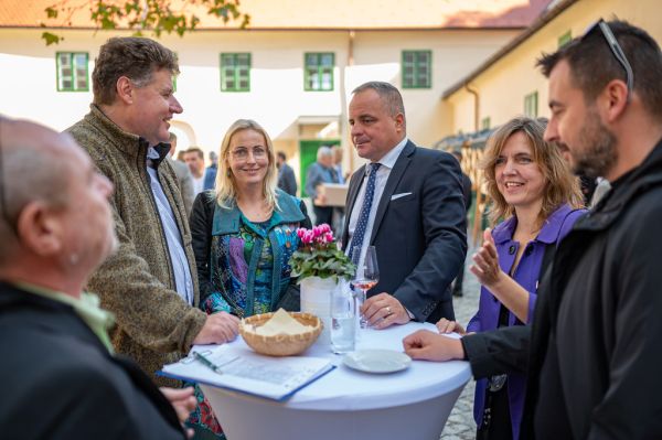 Zrekonštruovaný modranský kaštieľ otvorí svoje brány už tento víkend 7.10.2022