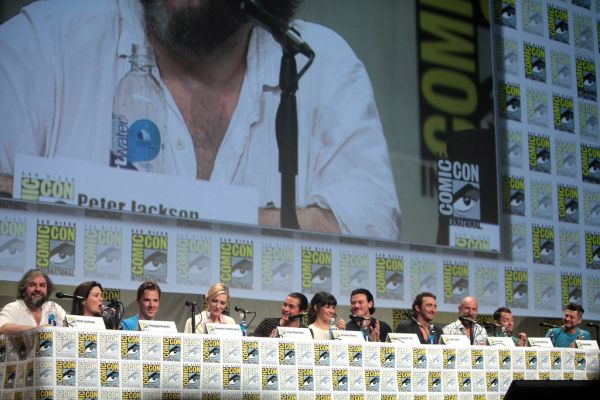 Peter Jackson, Philippa Boyens, Benedict Cumberbatch, Cate Blanchett, Orlando Bloom, Evangeline Lilly, Luke Evans, Lee P