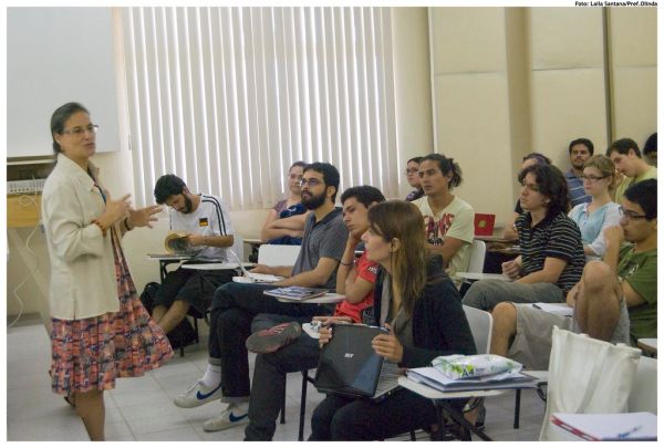 Workshop sobre Som no Cinema com a editora de som Virgínia Flores - MIMO 2010