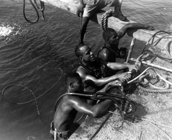 Divers with the 34th NCB