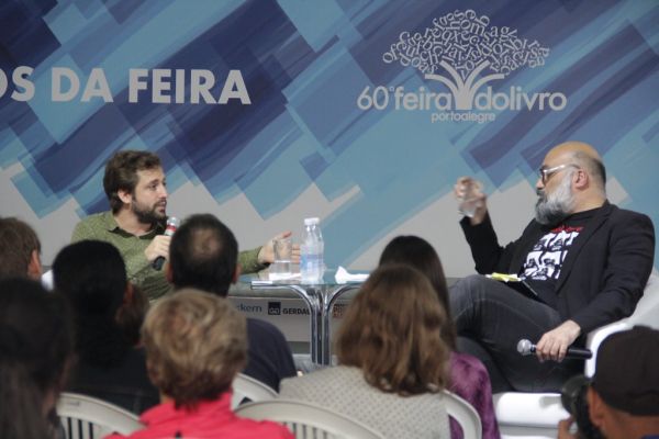 Gregório Duvivier na Feira do Livro de Porto Alegre
