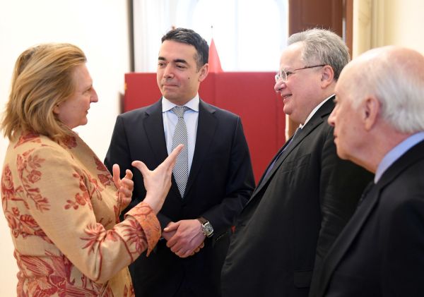 Griechenland und Mazedonien verhandeln in Wien