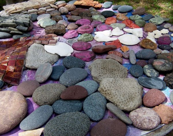 The tesserae for the lighthouse mosaic sculpture