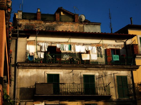 balconi di stoffa o attese