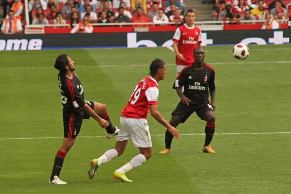 Mario Yepes, Marouane Chamakh & Clarence Seedorf