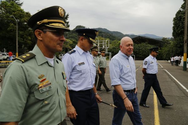 Ceremonia de ascenso al grado de Patrullero en la Escuela de Carabineros Eduardo Cuevas García en Villavicencio, Meta