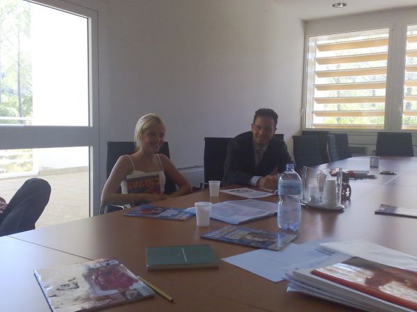 La rivista 'Valeurs Actuelles' in visita al parco tecnologico di Sardegna Ricerche