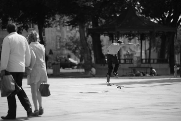 Skate boarding in Vannes #1