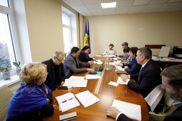 30.11.2022 - Ședința Comisiei protecție socială, sănătate și familie