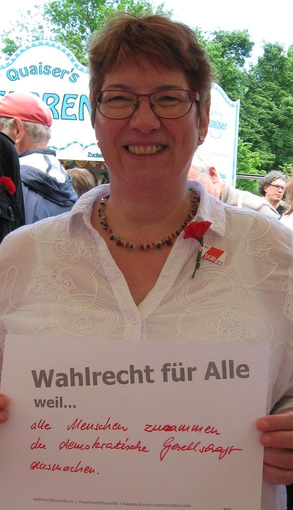 Fotoaktion 'Wahlrecht für Alle, weil...' bzw. 'Ich möchte wählen, weil...'