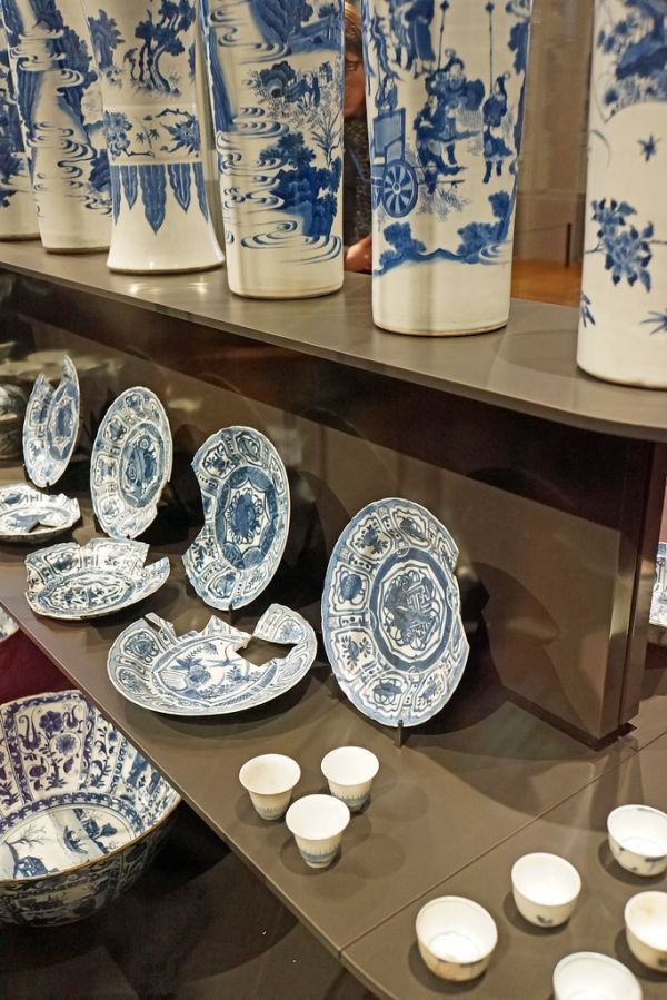 Netherlands-4238 - Porcelain from the VOC trading ship 'Witte Leeuw'