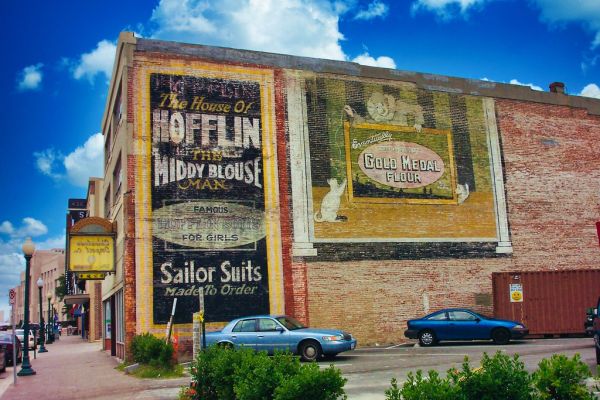 Norfolk Virginia - Ghost Signs - The House of Hofflin - Sailors Suits Made to Order - Gold Medal Flour - United States