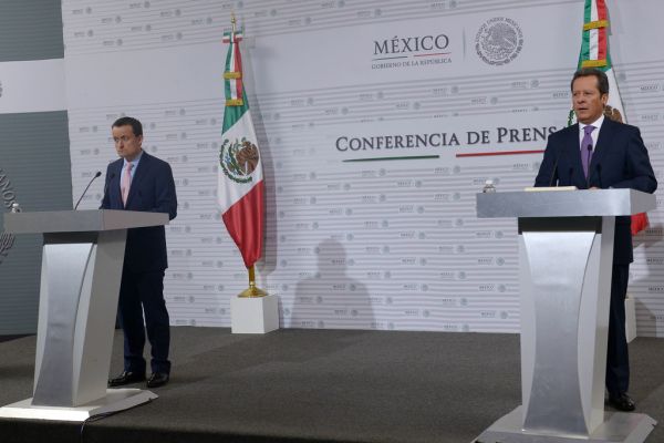 Conferencia de prensa conjunta con el Comisionado Federal para la Protección contra Riesgos Sanitarios (COFEPRIS), Mikel