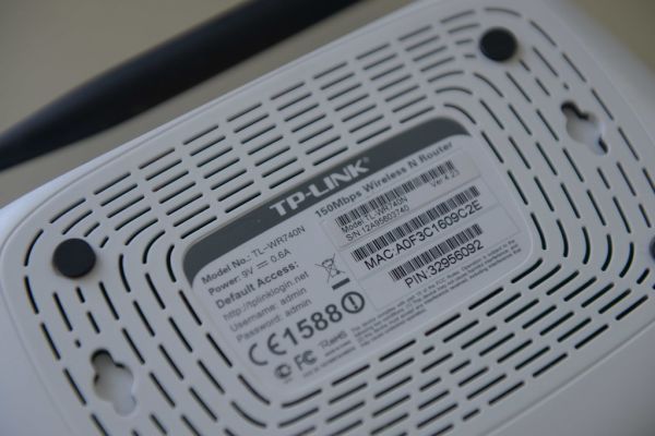 TP-Link TL-WR740N OpenWRT und DD-WRT Router