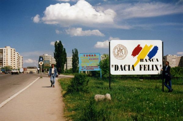 Sfântu Gheorghe Banca Dacia Felix Advert. May 1994