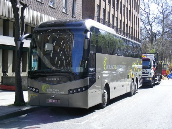DVH 996 Demuynck & Vansteelandt, Bellegem, Belgium. Volvo Jonckheere.