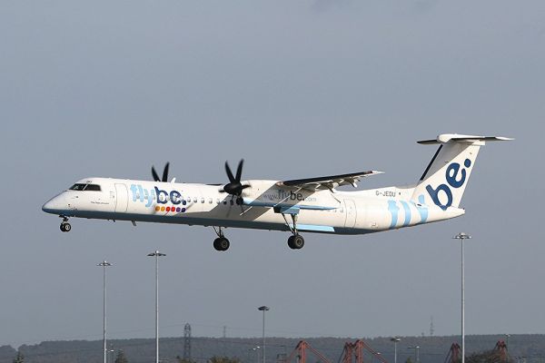 Flybe G-JEDU DHC Dash8-400 BHX(3)