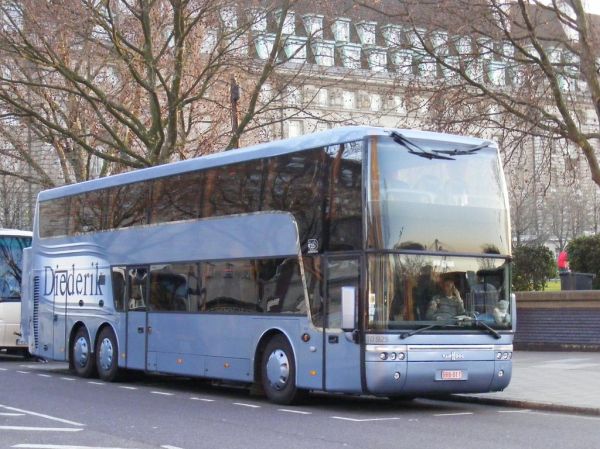 Van Hool TD 925 Astromega, HHH-011, Diederik Reizen, Assenede, Belgium. London, March 2011