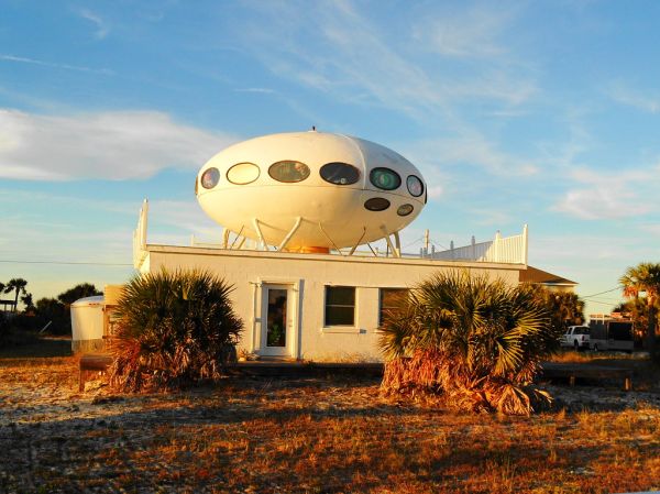 Futuro House