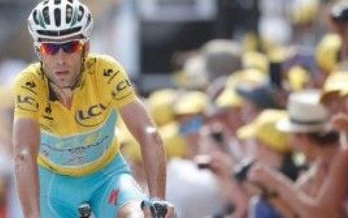 nibali ha vinto tour de france. Jovanotti 'nibali'