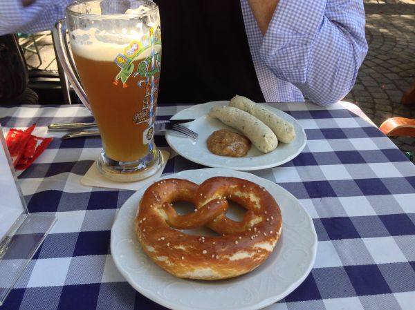 Breakfast Viktualienmarkt Munich - Sept 2014 - 3