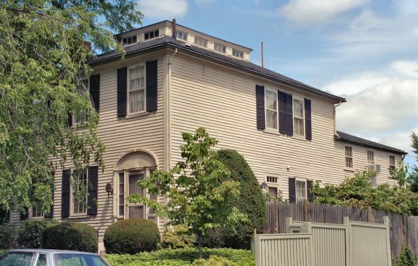 A_20 College Hill - H. P. Lovecraft's Final Home - The Samuel B. Mumford House (1825) - 65 Prospect Street - Looking Nor
