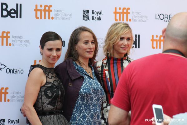 Linda Cardellini Looking at My Camera
