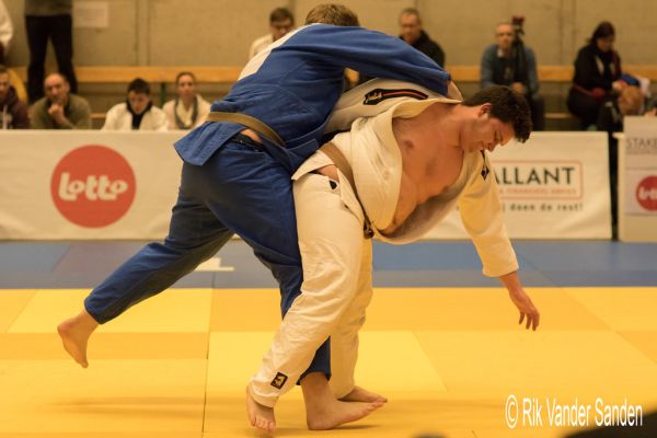 Glenn Holsbeek (JS Lummen) vs Martin Browaeys (Oosterse Krijgskunst School)